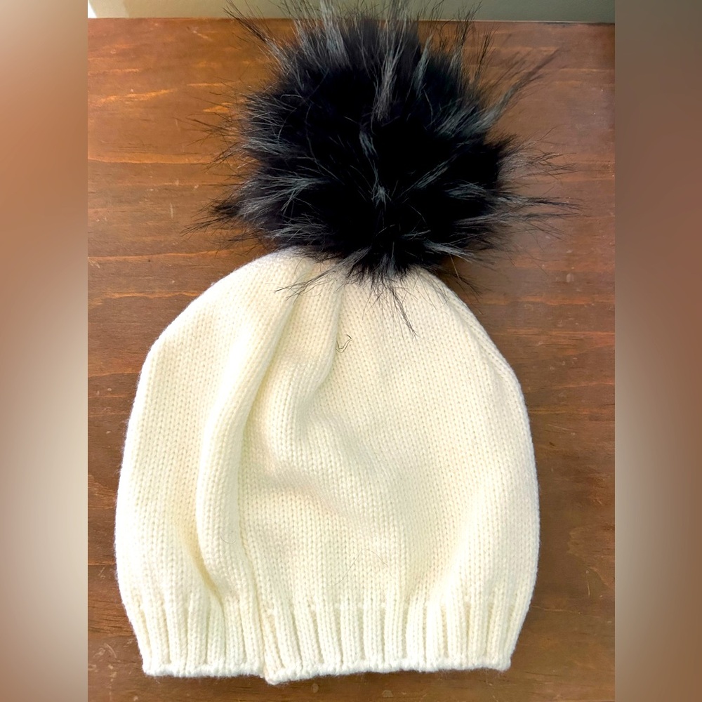 Toque - Picture 2 of 2